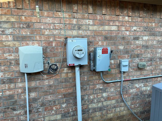 1631 St Croix Street, Burleson, TX 76028