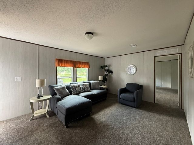 223 York, Kinsey, AL 36303