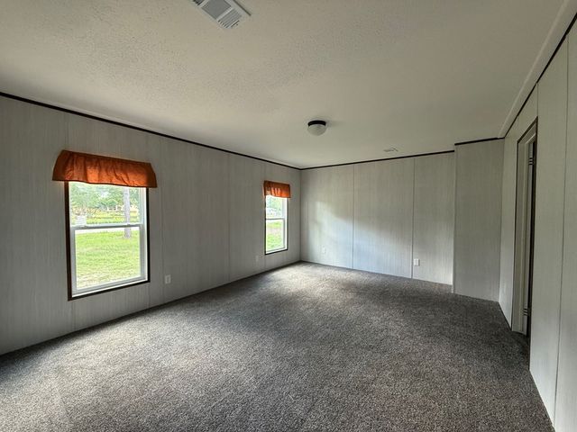 223 York, Kinsey, AL 36303