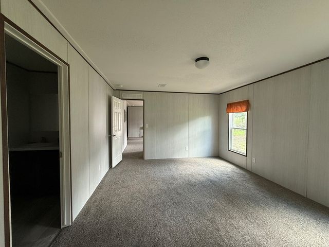 223 York, Kinsey, AL 36303