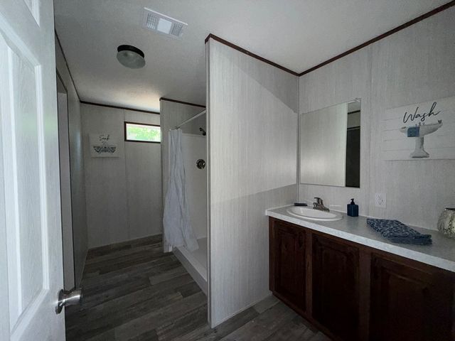 223 York, Kinsey, AL 36303
