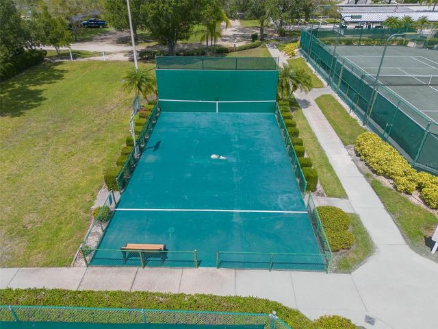 712 CHIPPER DRIVE, Sun City Center, FL 33573