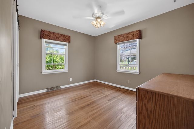 1305 E Vernon Avenue, Normal, IL 61761