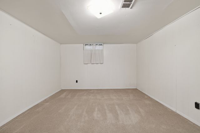 1305 E Vernon Avenue, Normal, IL 61761