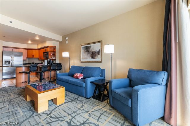 211 East Flamingo Road 702, Las Vegas, NV 89169