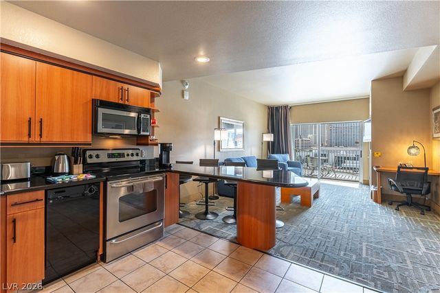 211 East Flamingo Road 702, Las Vegas, NV 89169