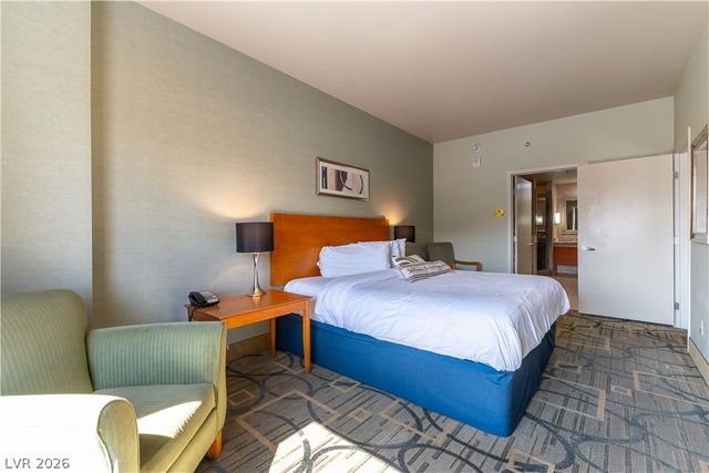 211 East Flamingo Road 702, Las Vegas, NV 89169