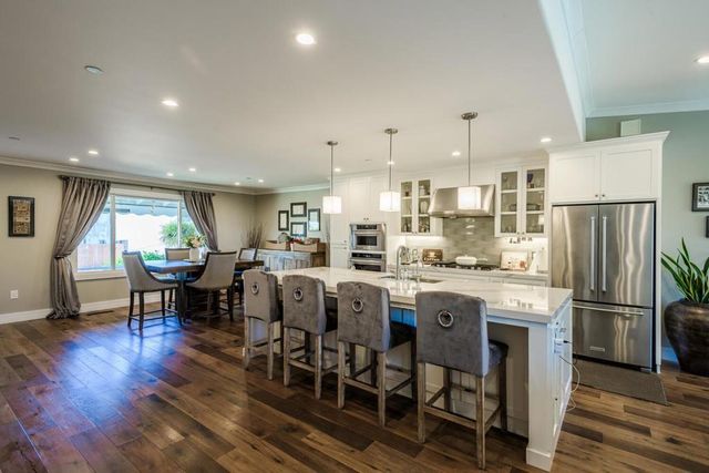 716 30th Avenue, San Mateo, CA 94403