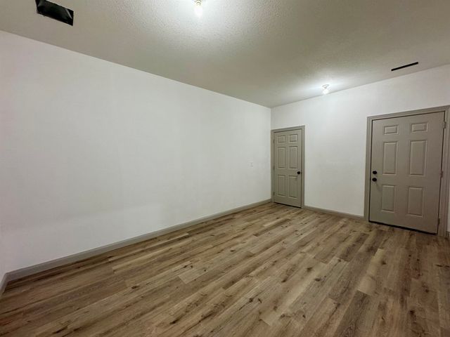 896 N Cloverleaf, Goddard, KS 67052