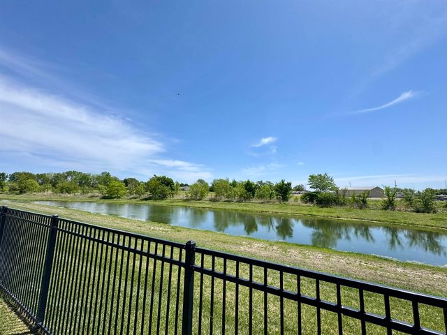 896 N Cloverleaf, Goddard, KS 67052