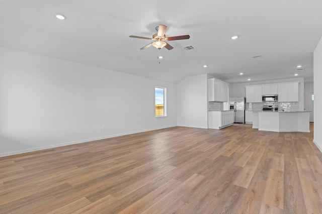 1419 Splashing Wave Drive, Iowa Colony, TX 77583