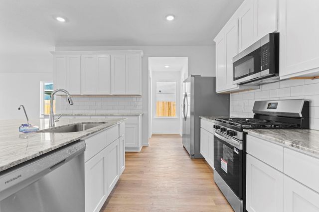 1419 Splashing Wave Drive, Iowa Colony, TX 77583