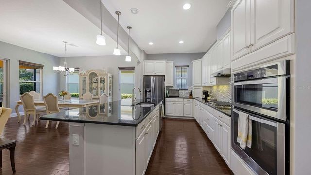 10310 EASTWOOD DRIVE, Bradenton, FL 34211