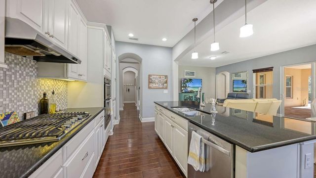 10310 EASTWOOD DRIVE, Bradenton, FL 34211