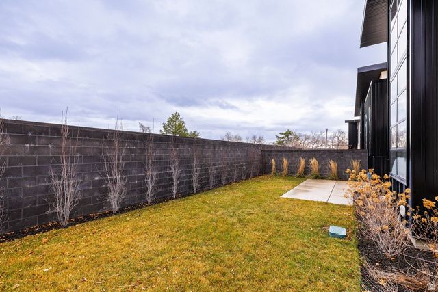 664 N EAST CAPITOL ST, Salt Lake City, UT 84103