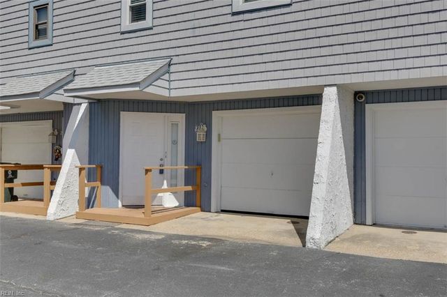 2100 E Ocean View Ave Apt 22, Norfolk, VA 23518