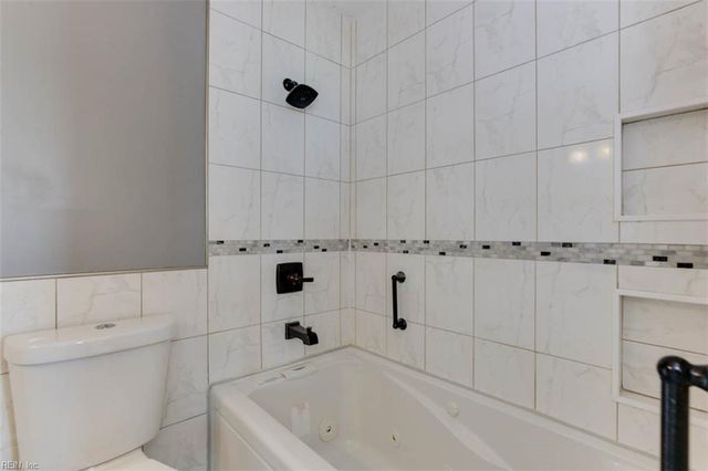 2100 E Ocean View Ave Apt 22, Norfolk, VA 23518