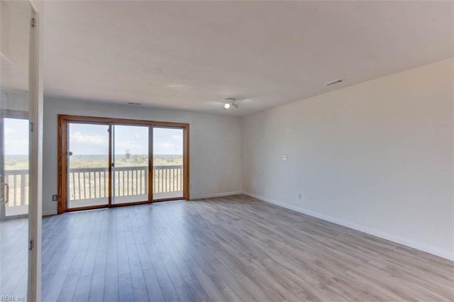 2100 E Ocean View Ave Apt 22, Norfolk, VA 23518