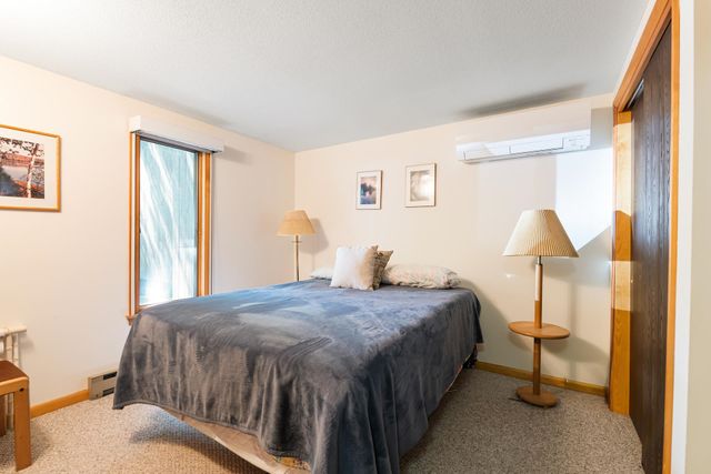 5 Bay Tree Lane, Grantham, NH 03753