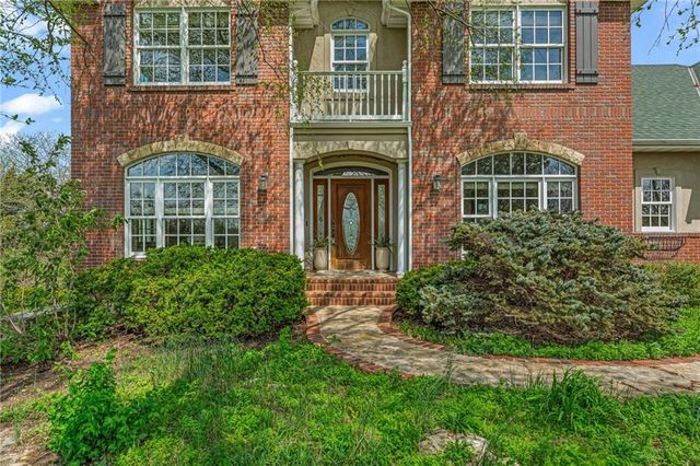 1548 N 800 Road, Baldwin City, KS 66006