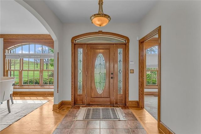 1548 N 800 Road, Baldwin City, KS 66006