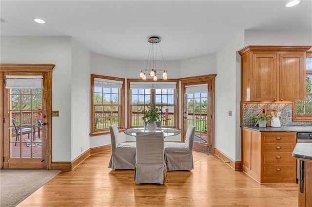 1548 N 800 Road, Baldwin City, KS 66006