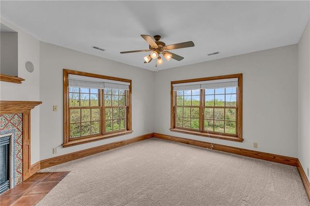 1548 N 800 Road, Baldwin City, KS 66006