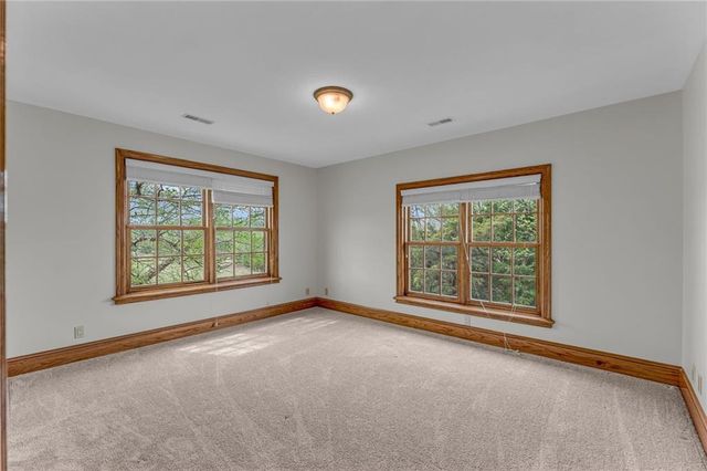 1548 N 800 Road, Baldwin City, KS 66006
