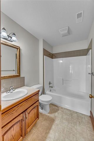 1548 N 800 Road, Baldwin City, KS 66006