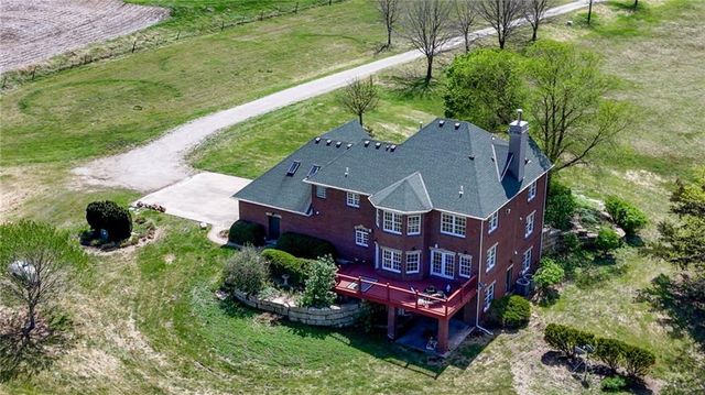 1548 N 800 Road, Baldwin City, KS 66006