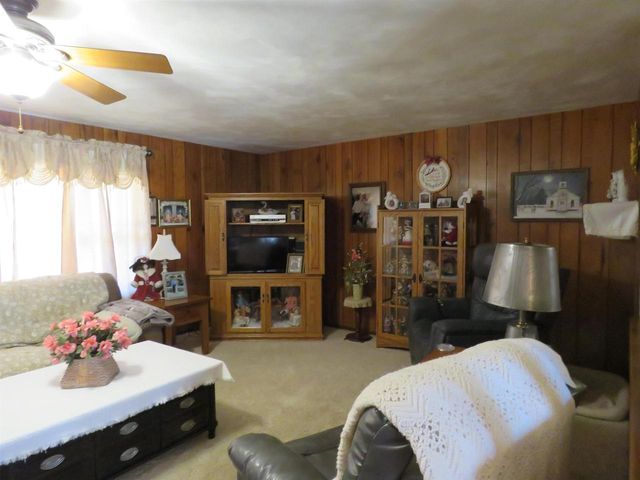 N8582 Pine Road, Beaver Dam, WI 53916
