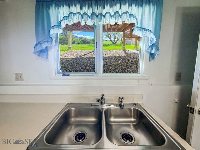 418 N 15th Avenue, Bozeman, MT 59715