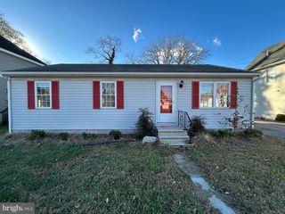 402 MAIN ST, Hurlock, MD 21643