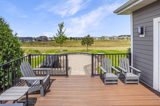 2929 Mendota DRIVE, Oconomowoc, WI 53066