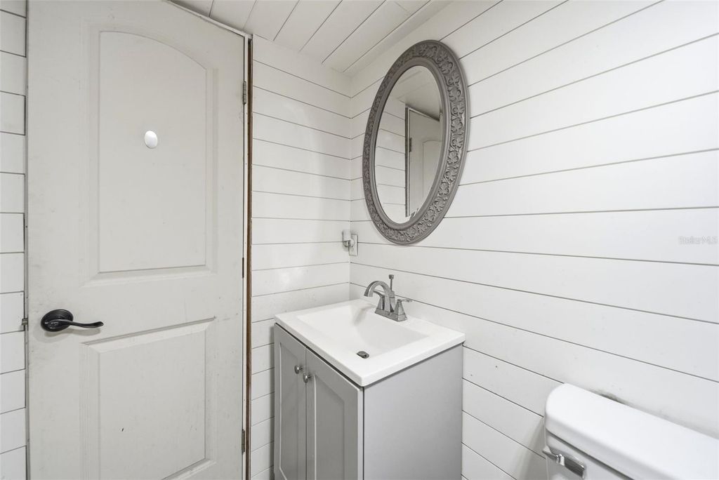 Image 25 of property listing at 17643 EVANS TRAIL, Orlando, FL 32833