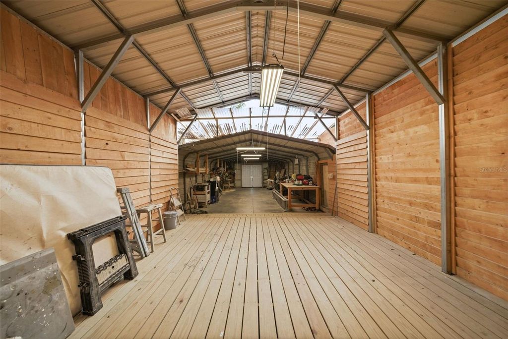 Image 27 of property listing at 17643 EVANS TRAIL, Orlando, FL 32833