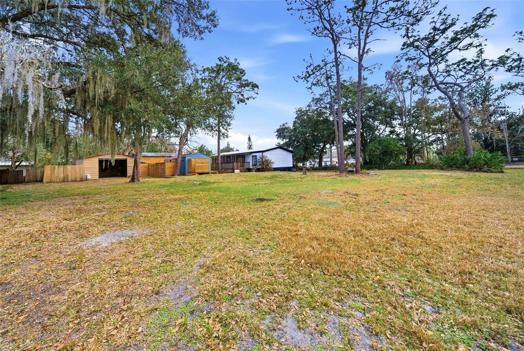 Image 30 of property listing at 17643 EVANS TRAIL, Orlando, FL 32833