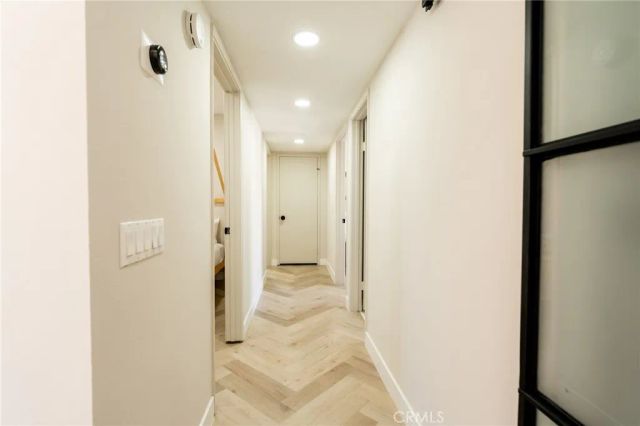 575 N Burton Way, Palm Springs, CA 92262