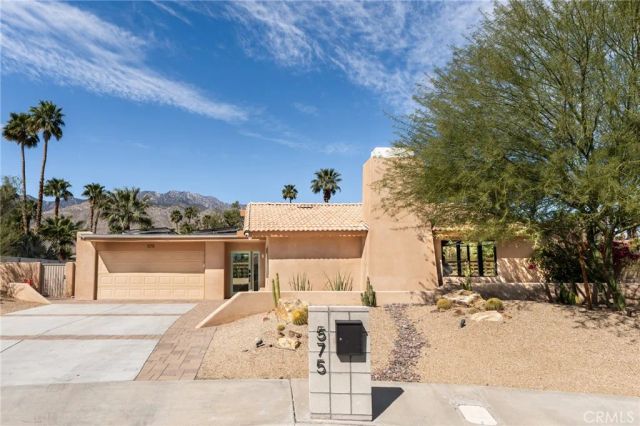 575 N Burton Way, Palm Springs, CA 92262