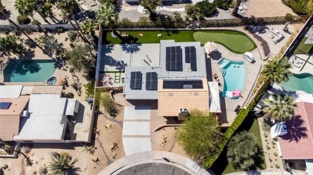 575 N Burton Way, Palm Springs, CA 92262