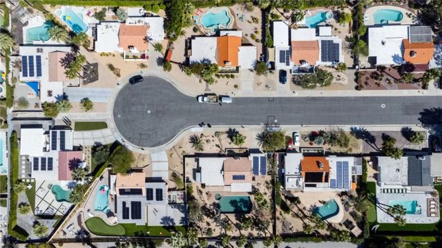 575 N Burton Way, Palm Springs, CA 92262