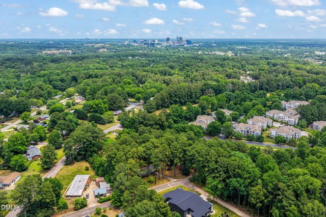 1625 Bruce Circle, Raleigh, NC 27603