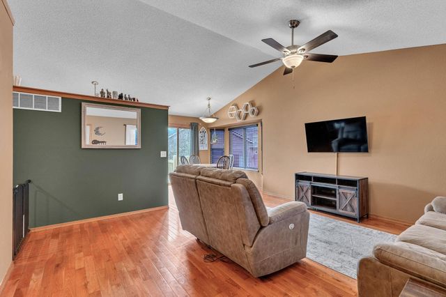 2504 N Mainsgate, Augusta, KS 67010