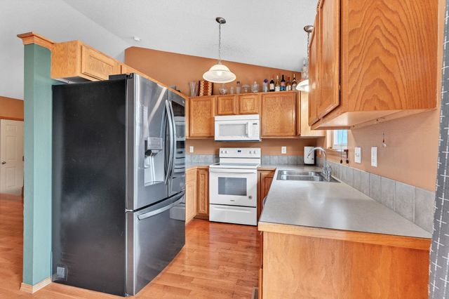 2504 N Mainsgate, Augusta, KS 67010