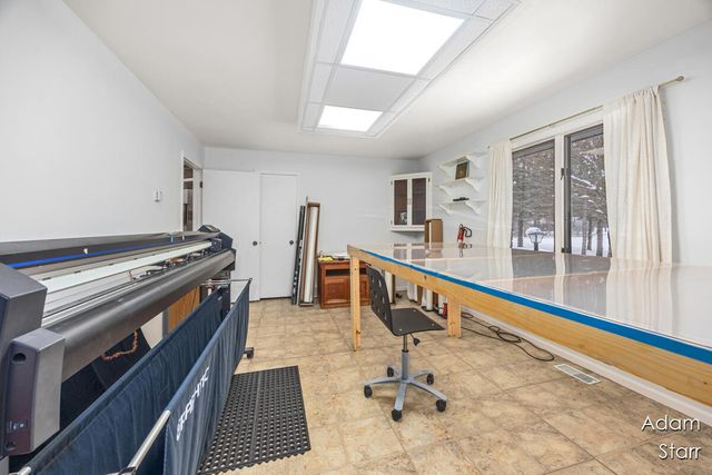 945 60th Street, Wyoming, MI 49509