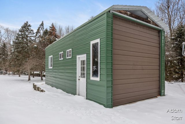 945 60th Street, Wyoming, MI 49509