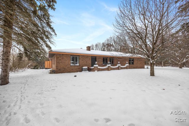 945 60th Street, Wyoming, MI 49509