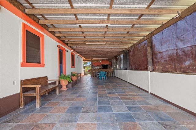 16319 Eagle Pass Street, Edinburg, TX 78542