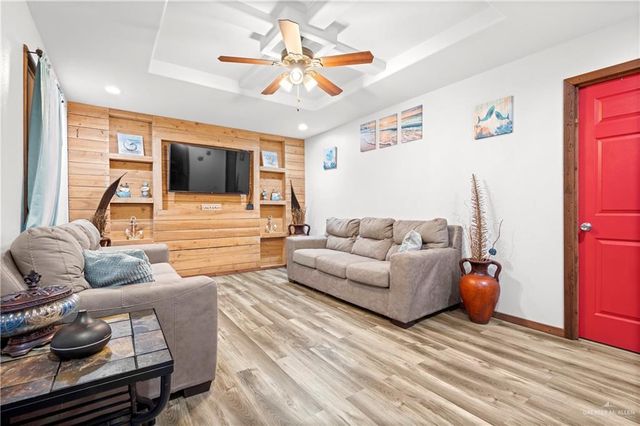 16319 Eagle Pass Street, Edinburg, TX 78542