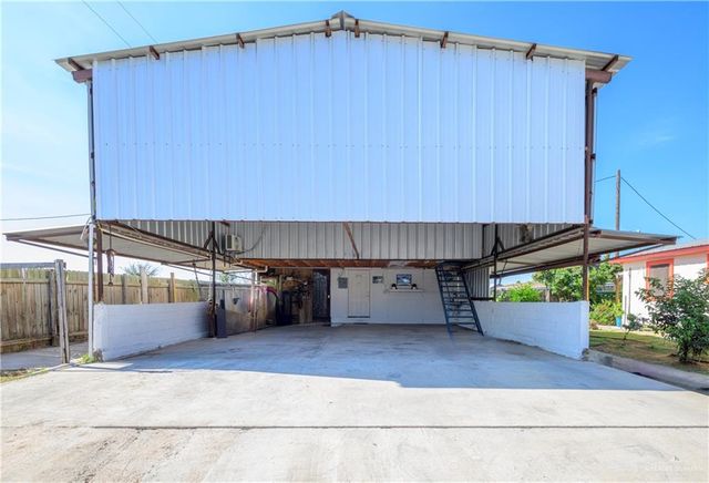 16319 Eagle Pass Street, Edinburg, TX 78542